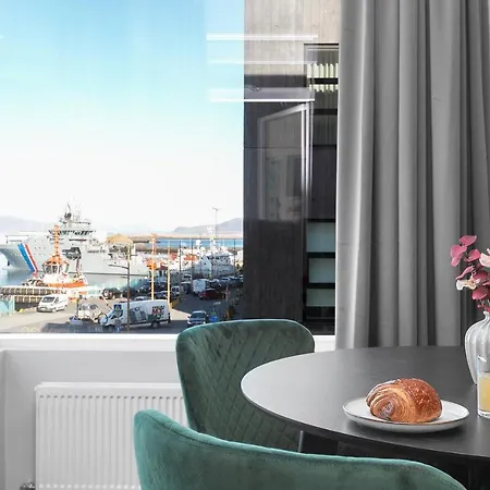 Modern Downtown Apartment - Harbour View Reykjavík Esterno foto